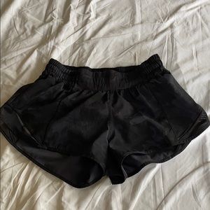 Lululemon Women’s Hotty Hot Short